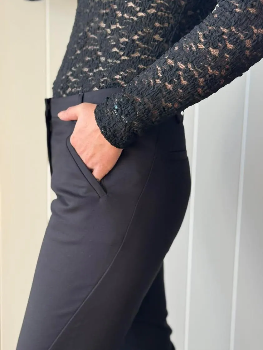 4067 - Lyon Pant - Black