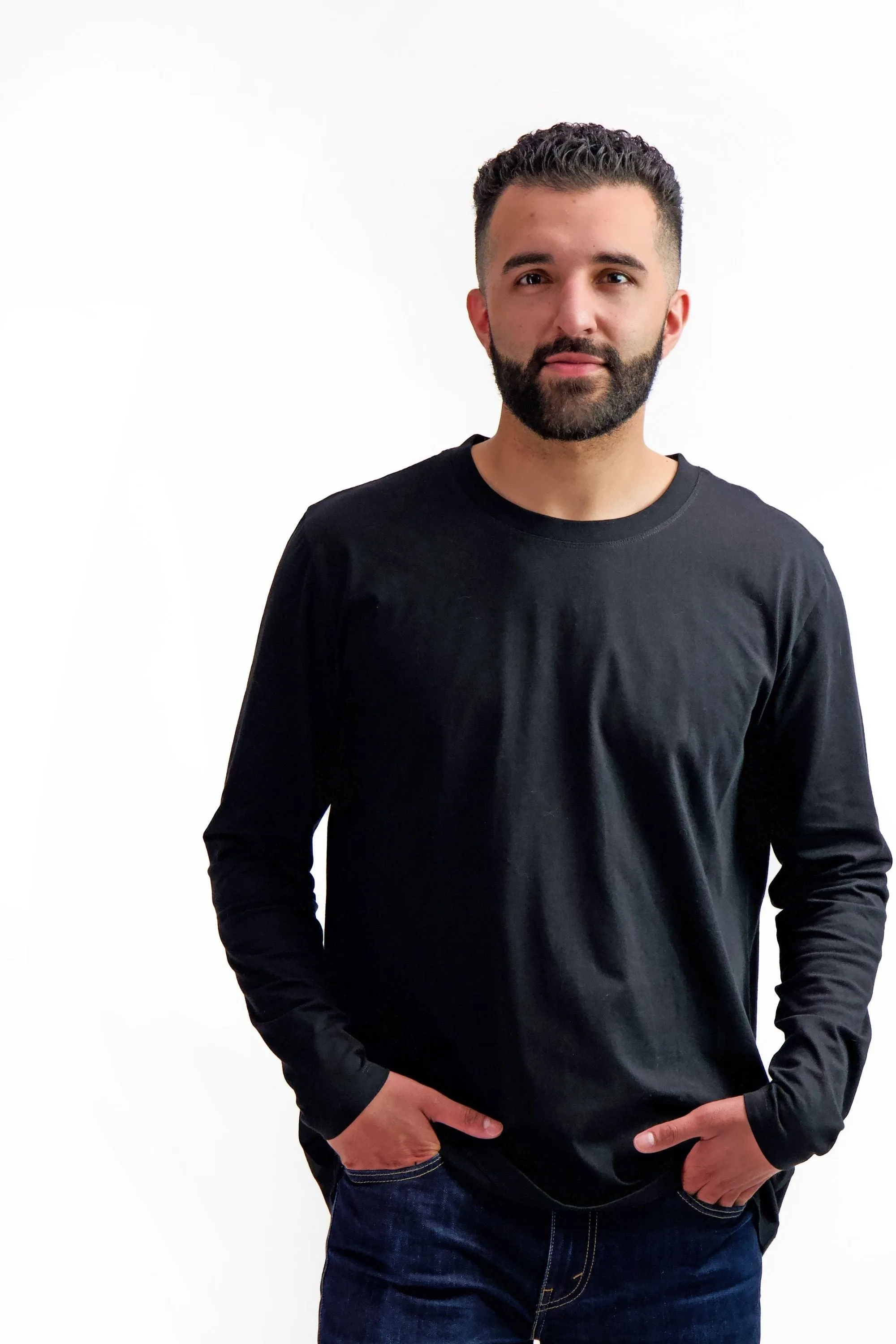 6-Pack Gender-Neutral Long Sleeve Black & White T-Shirts | Organic Cotton, Soft & Durable Essentials