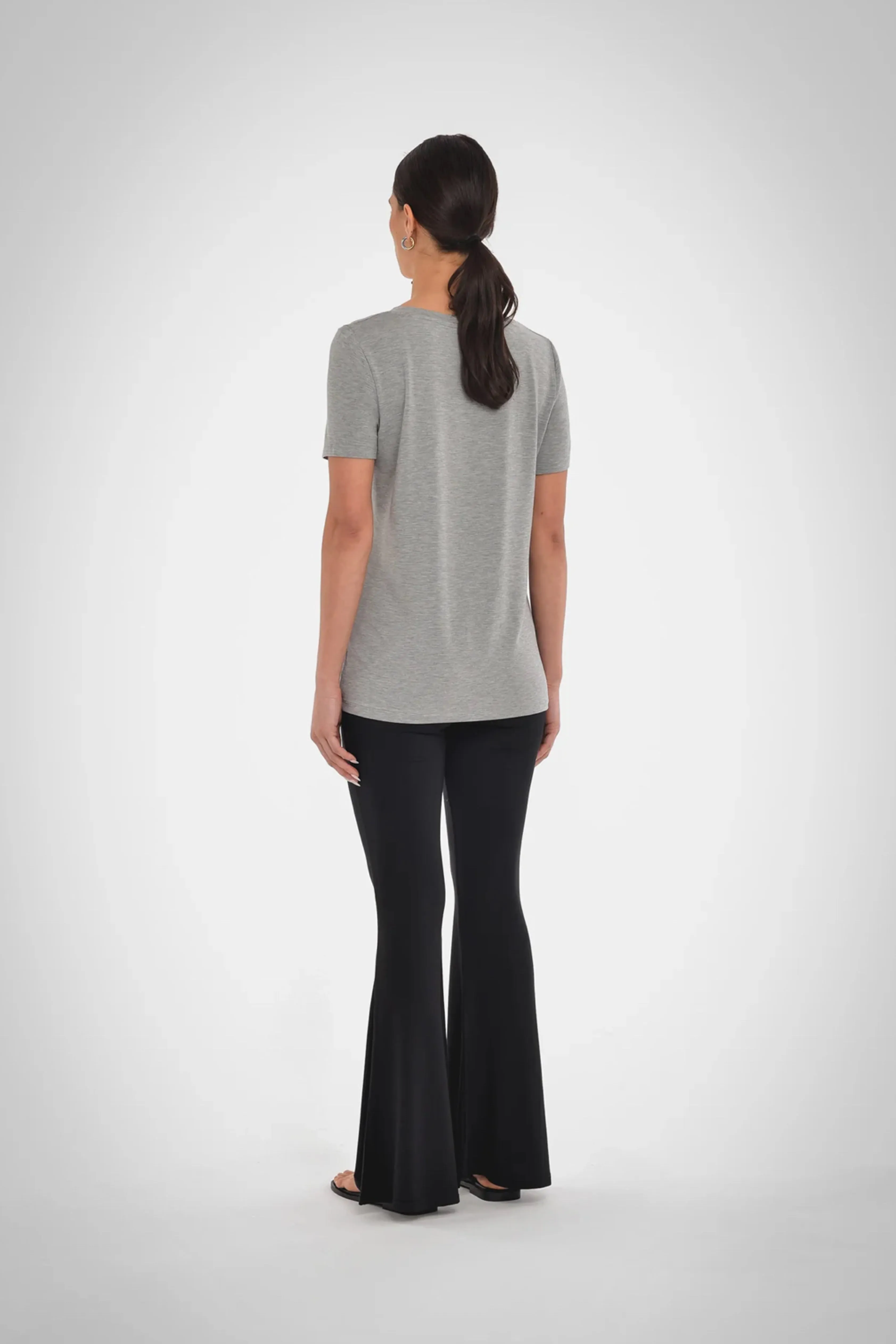 Amy V-Neck Tee