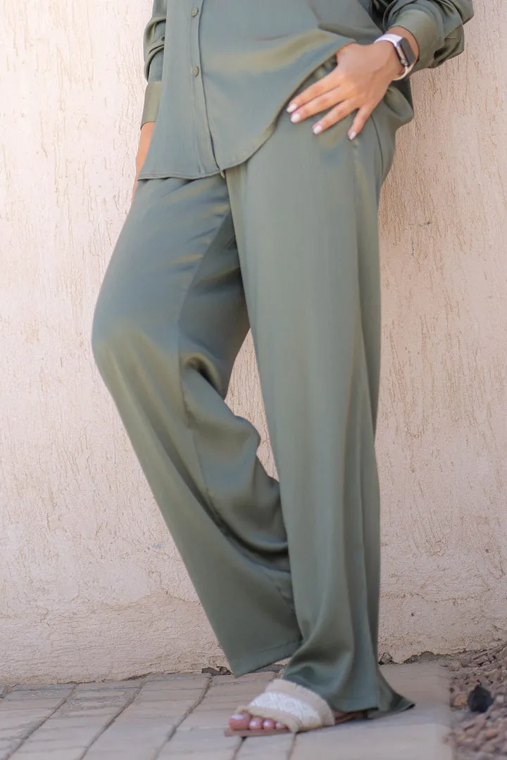 Dark Green Stain Pants
