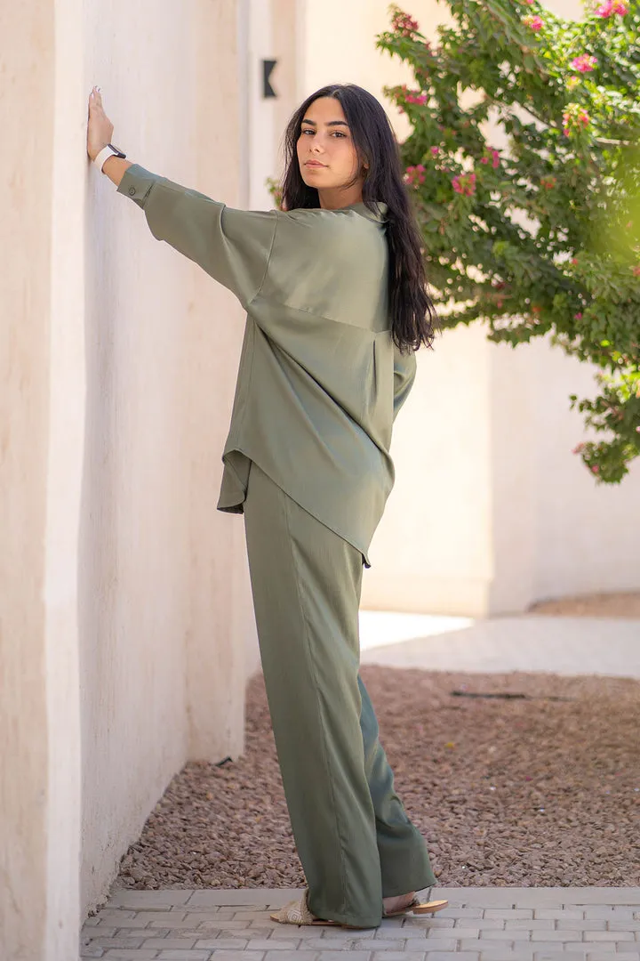 Dark Green Stain Pants