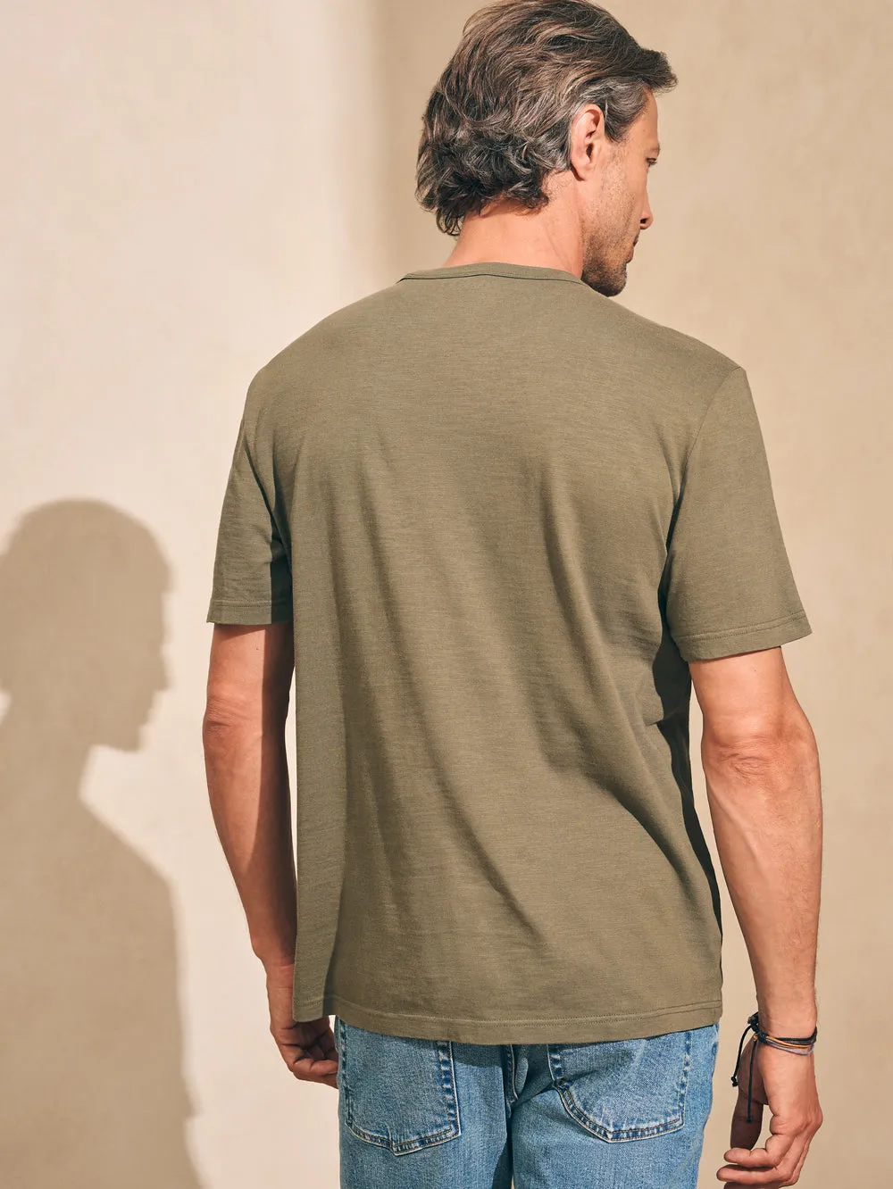 Faherty Sunwashed Tee in Olive