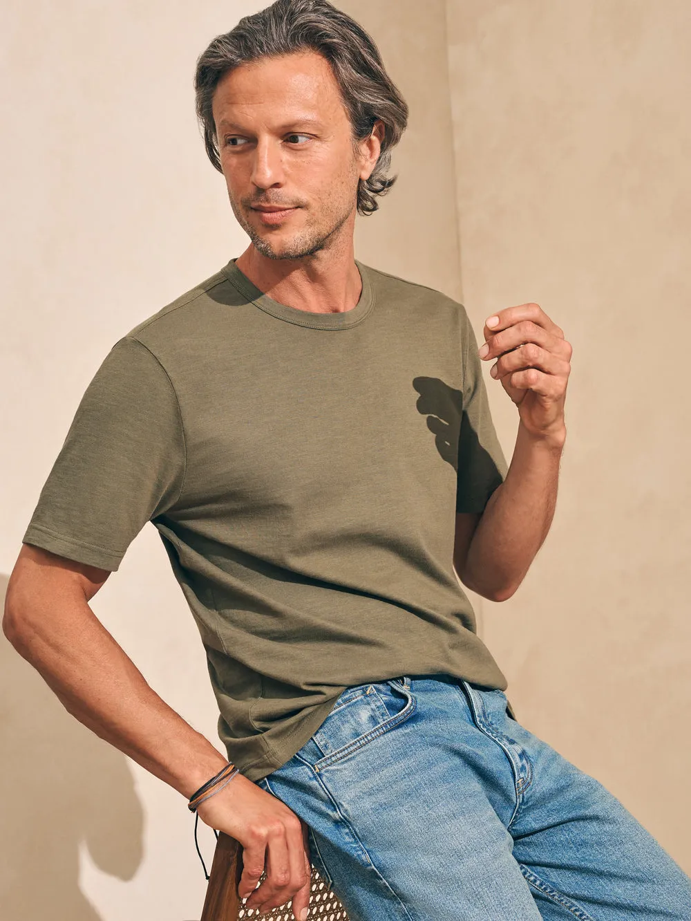 Faherty Sunwashed Tee in Olive