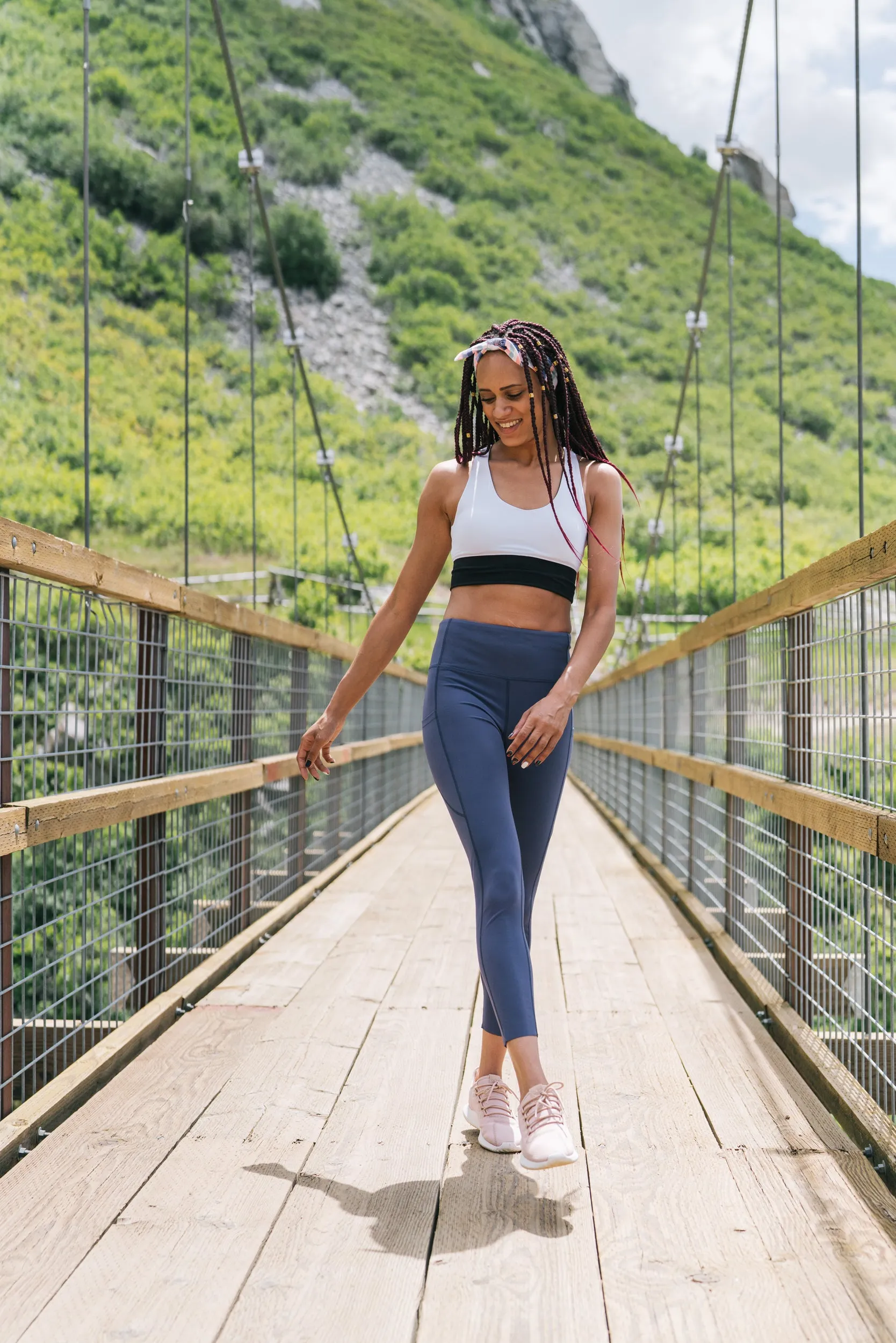 Focus Leggings - Storm Blue | MT LUXE