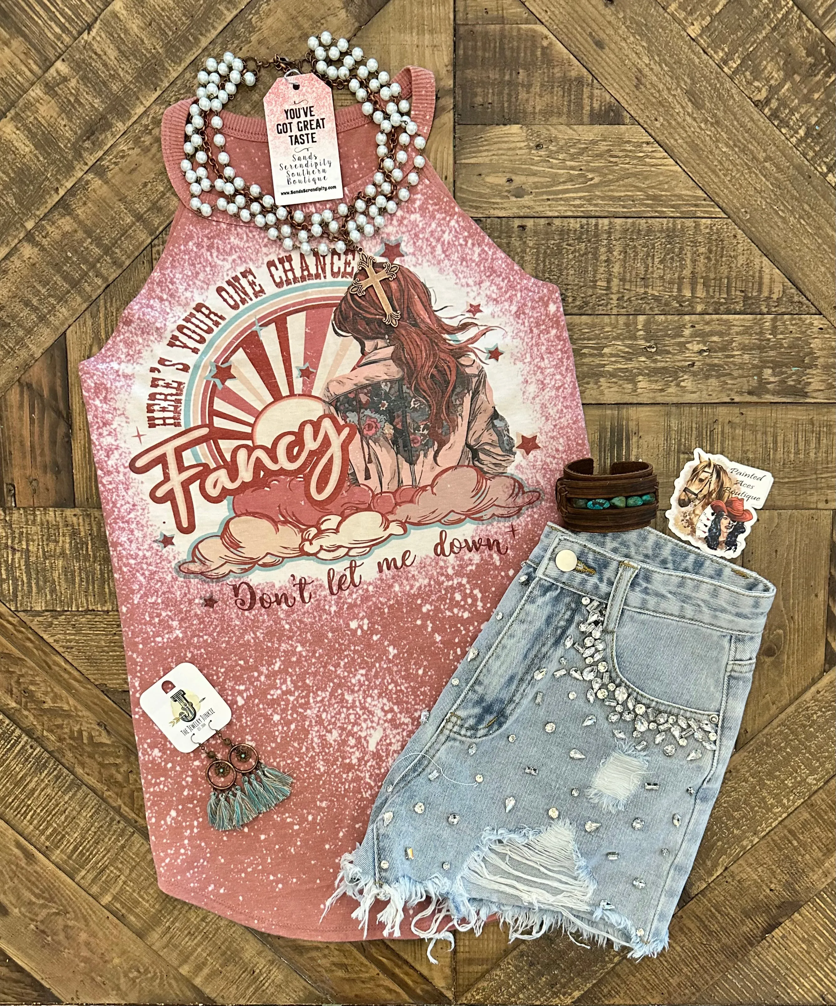 Here’s Your One Chance Fancy Tank 💁🏻‍♀️