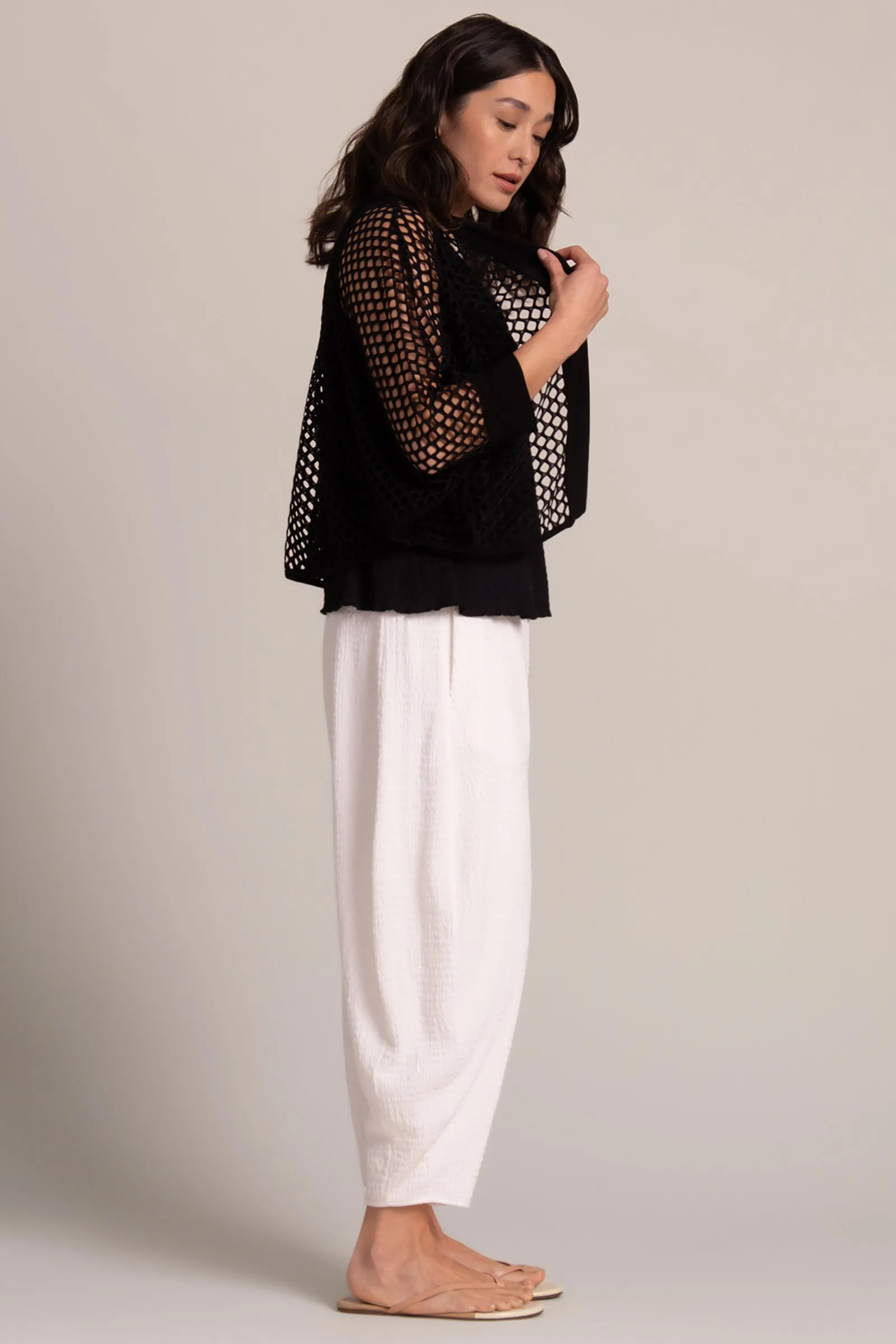 Honeycomb Shrug | Black