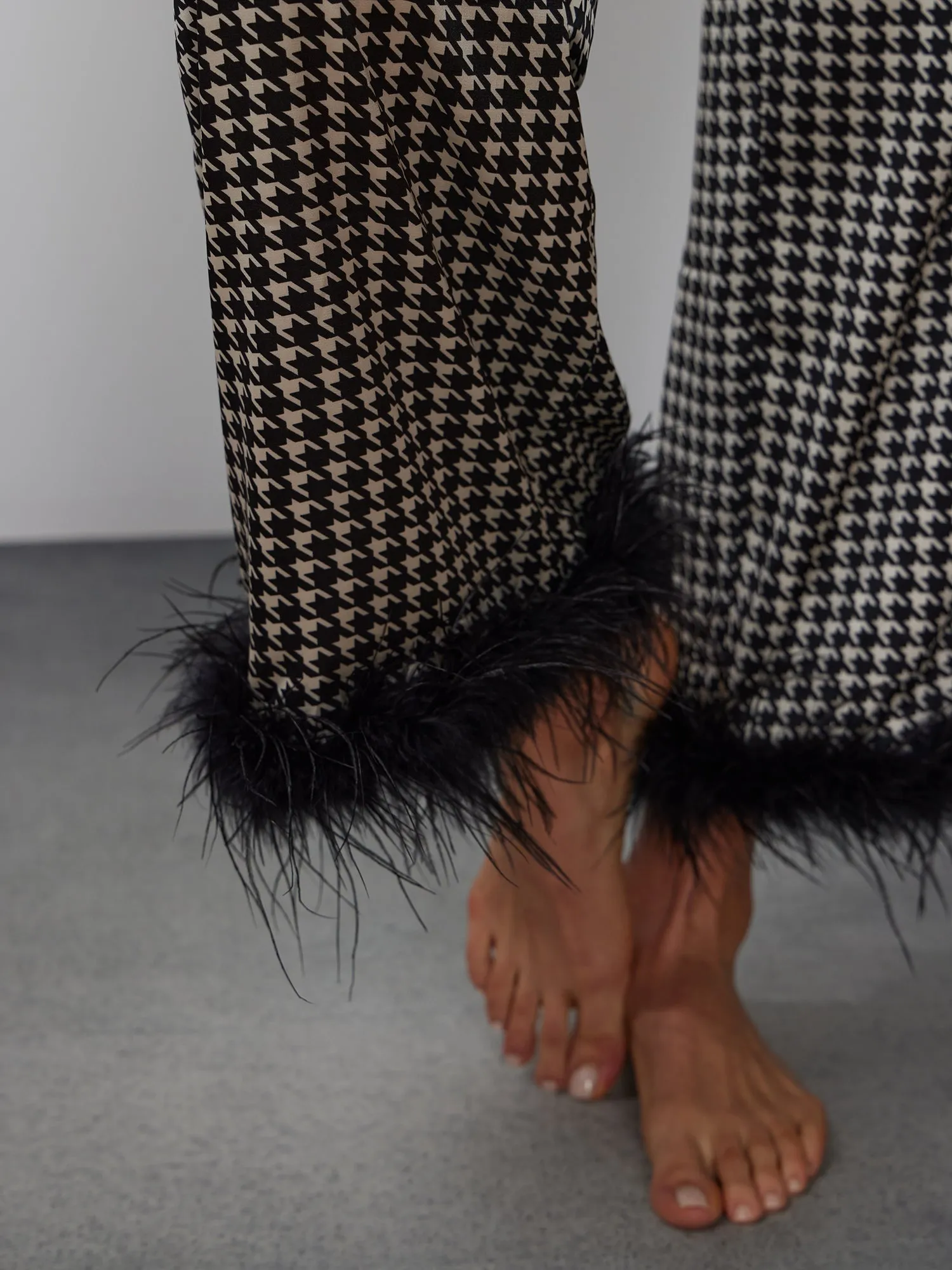 Houndstooth Print Feather Trim Pajama Pant