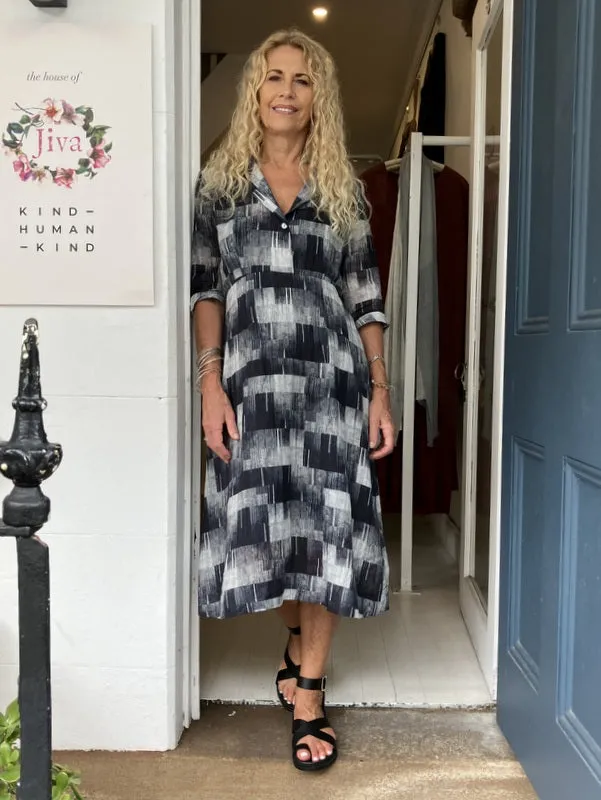 Jiva 50's Dress - Abstract Black/ White Print - Ramie