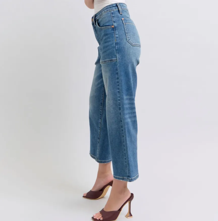 Judy Blue HW Medium Utility Pockets Crop Wide