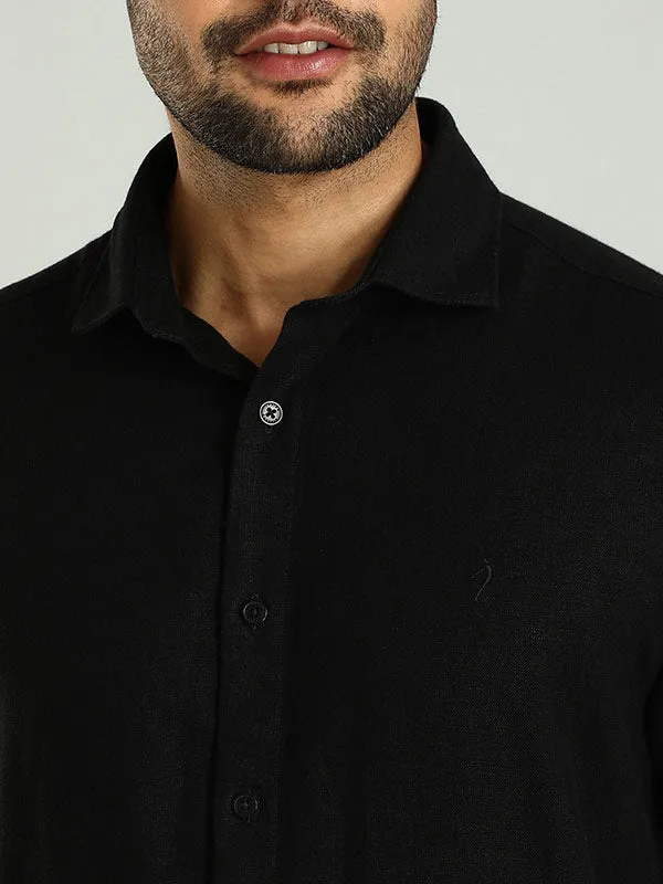 Men Solid Half Sleeve Linen Blend Shirt