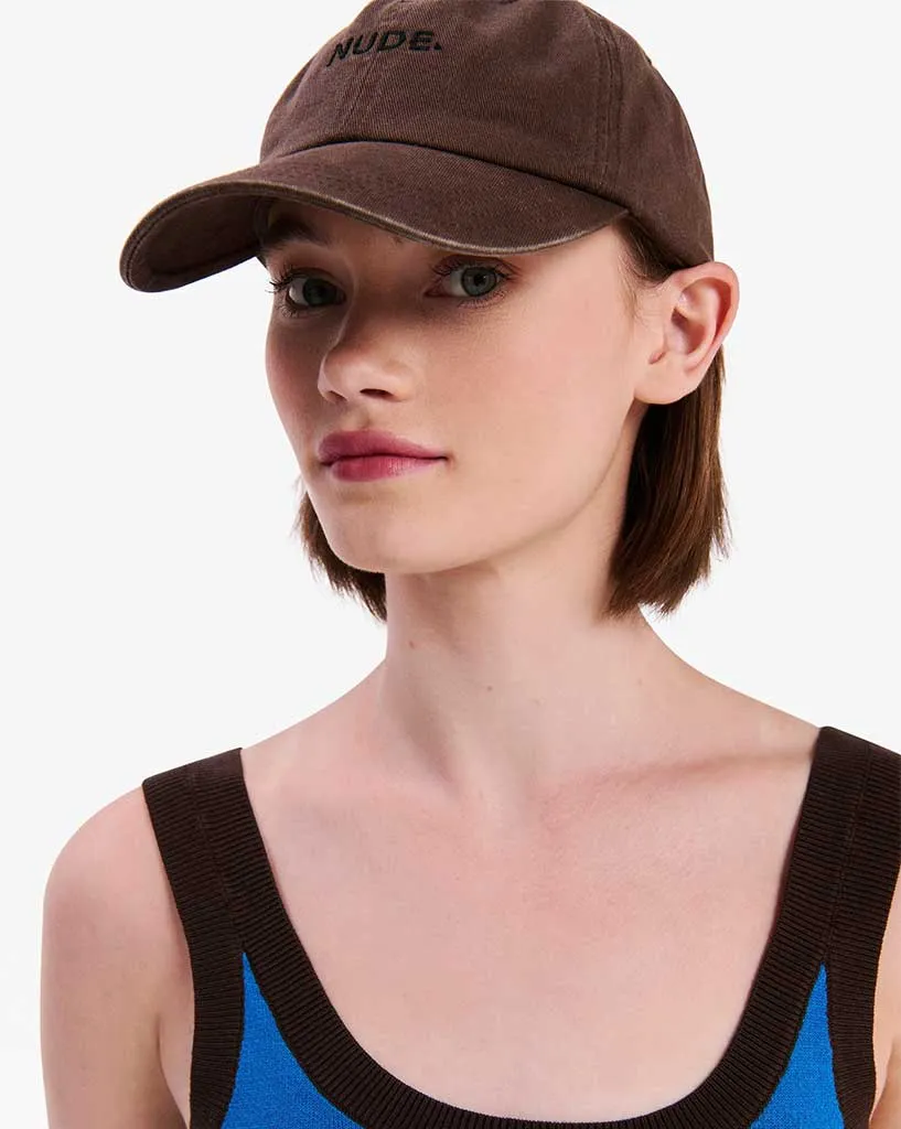Nude. Cap