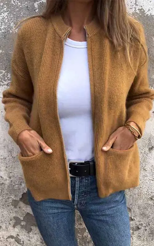 SARIA - Zip-Up Knit Cardigan