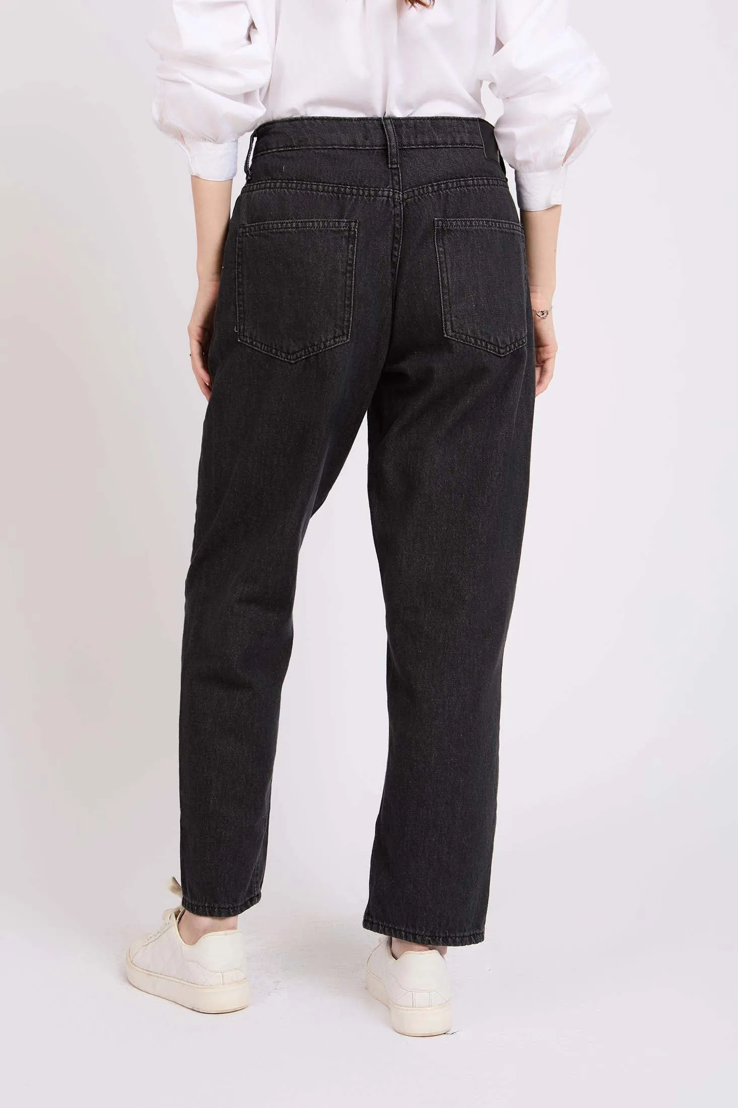 Women Relaxed Fit High Waist Denim Pant Charcoal